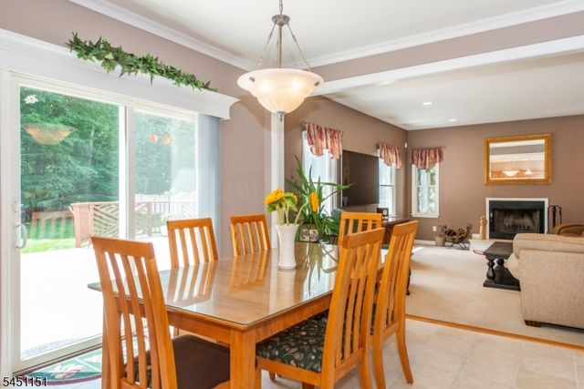 2 Kingston Ct, Jefferson Twp., NJ 07438