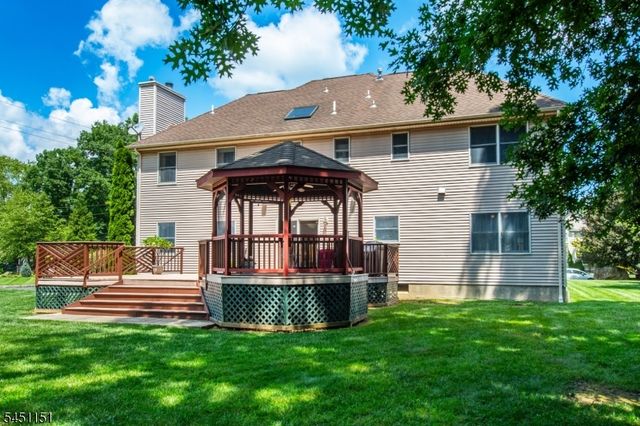2 Kingston Ct, Jefferson Twp., NJ 07438