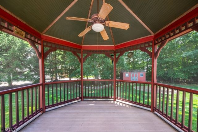 2 Kingston Ct, Jefferson Twp., NJ 07438