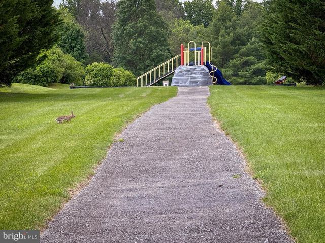 206 JOHN STEVENS DR, Coatesville, PA 19320