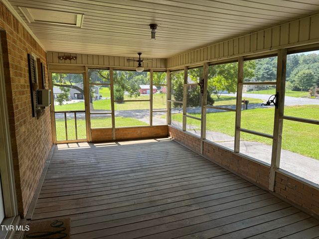 1159 V I Ranch Road, Bristol, TN 37620