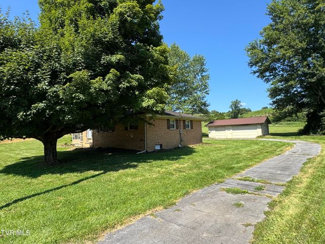 1159 V I Ranch Road, Bristol, TN 37620