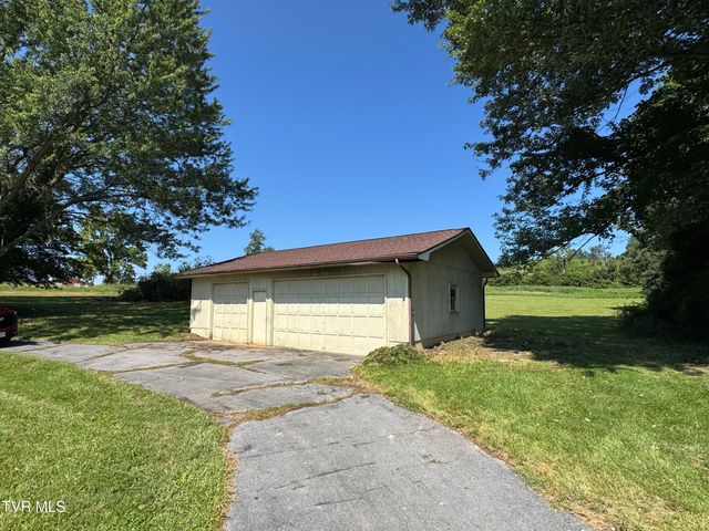1159 V I Ranch Road, Bristol, TN 37620