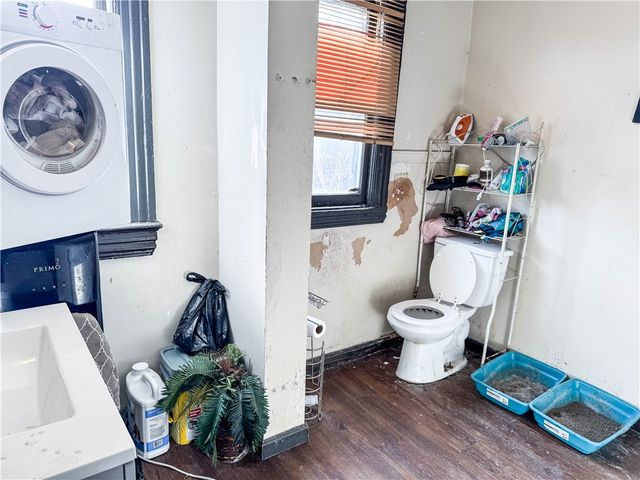 61 Weaver Street, Rochester, NY 14621