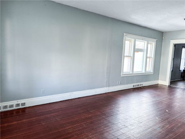 61 Weaver Street, Rochester, NY 14621