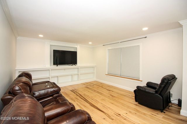 25 Shenandoah Avenue, Manchester, NJ 08759