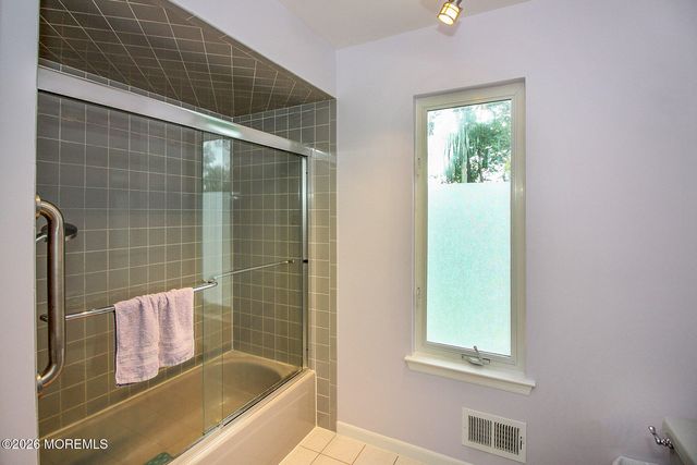25 Shenandoah Avenue, Manchester, NJ 08759