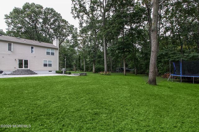 25 Shenandoah Avenue, Manchester, NJ 08759