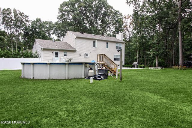 25 Shenandoah Avenue, Manchester, NJ 08759