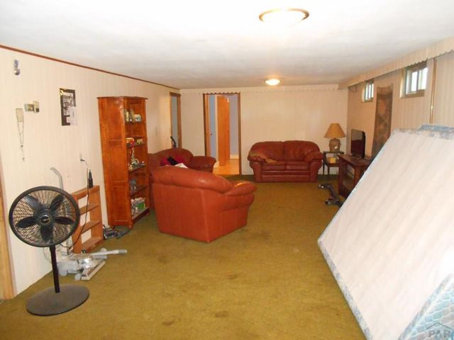 404 Holly Ave, Swink, CO 81077