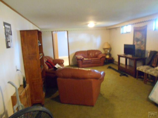 404 Holly Ave, Swink, CO 81077