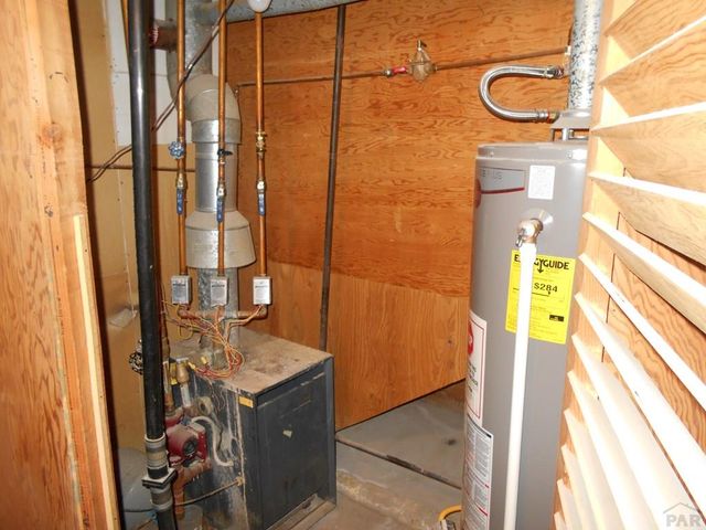 404 Holly Ave, Swink, CO 81077