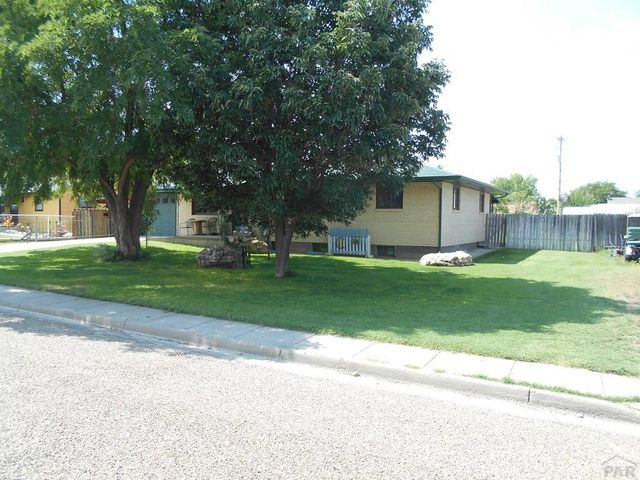 404 Holly Ave, Swink, CO 81077