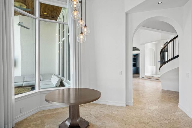2124 W Maya Palm Drive, Boca Raton, FL 33432
