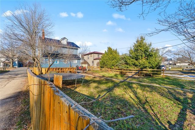 604 W Lincoln Way, Lisbon, OH 44432