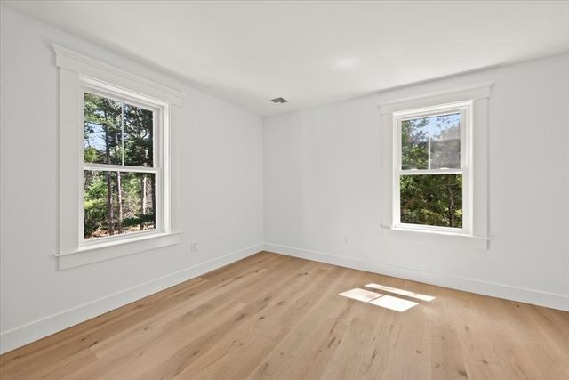 25 Lynn St, Marshfield, MA 02050