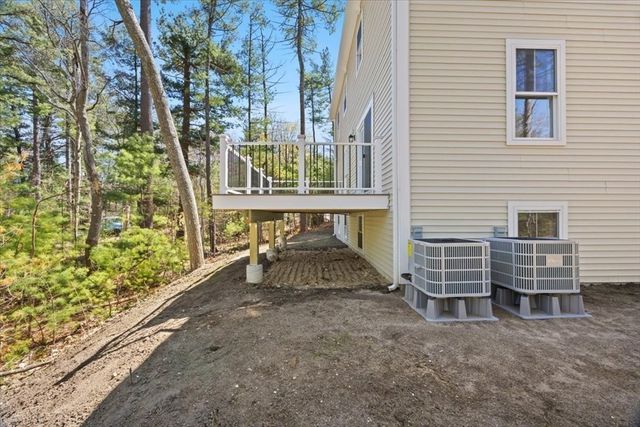 25 Lynn St, Marshfield, MA 02050