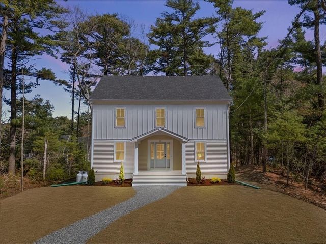 25 Lynn St, Marshfield, MA 02050