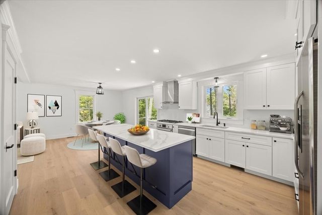 25 Lynn St, Marshfield, MA 02050