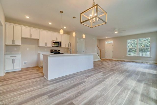 515 Buckroe AVE, Hampton, VA 23664