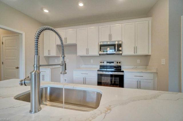 515 Buckroe AVE, Hampton, VA 23664