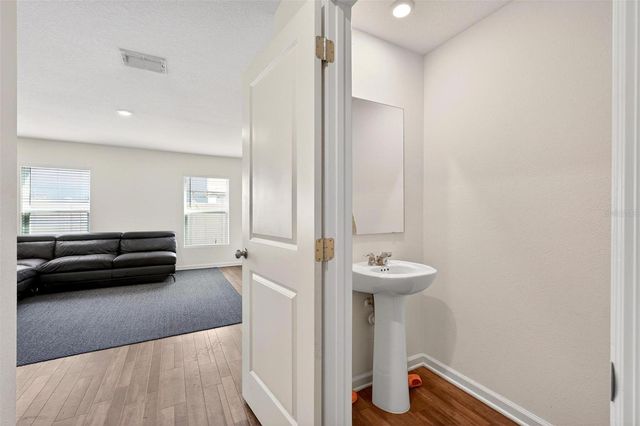 1665 MINNESOTA ROAD, Sumterville, FL 33585