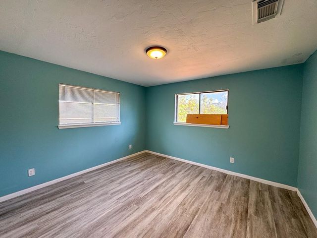 18 Sutterfield Lane, Huntsville, TX 77320