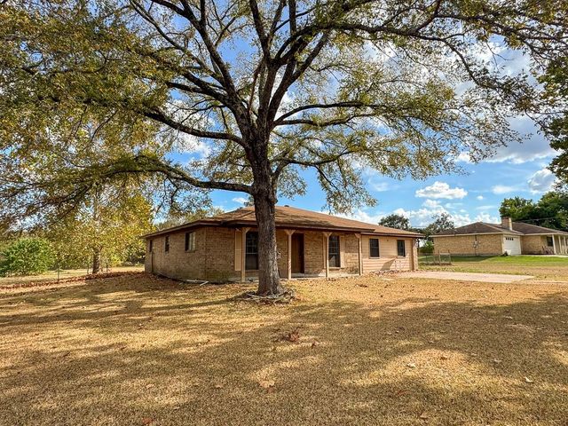 18 Sutterfield Lane, Huntsville, TX 77320