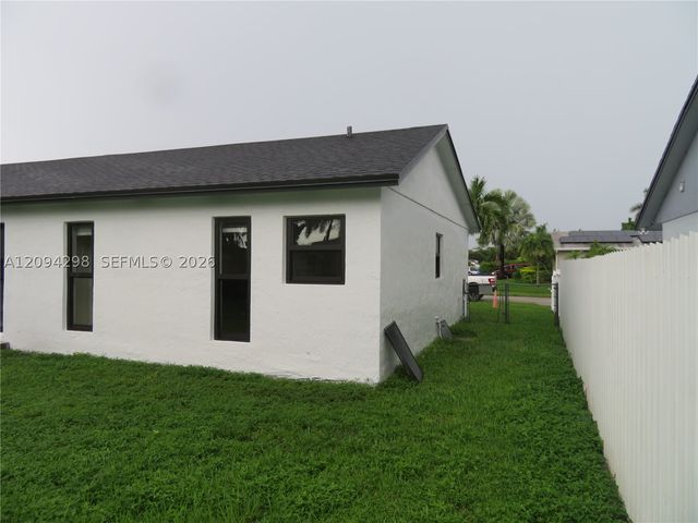 26682 SW 125th Ct, Homestead, FL 33032