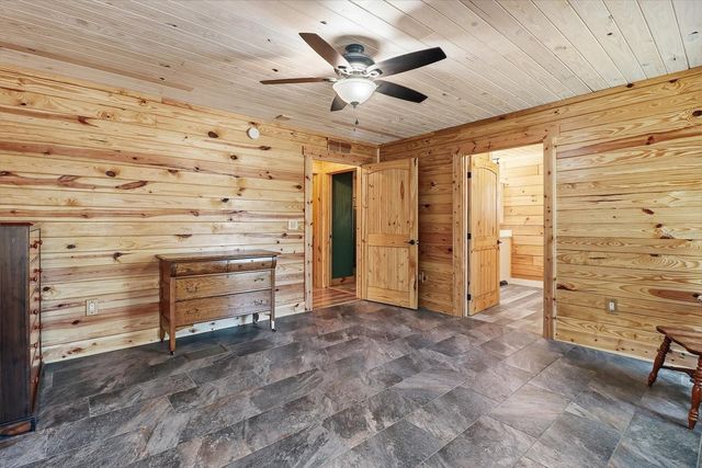 8863 S EVANS AVENUE, Inverness, FL 34452