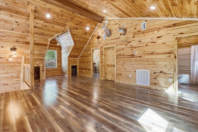 8863 S EVANS AVENUE, Inverness, FL 34452