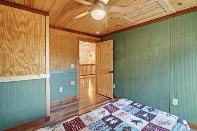 8863 S EVANS AVENUE, Inverness, FL 34452