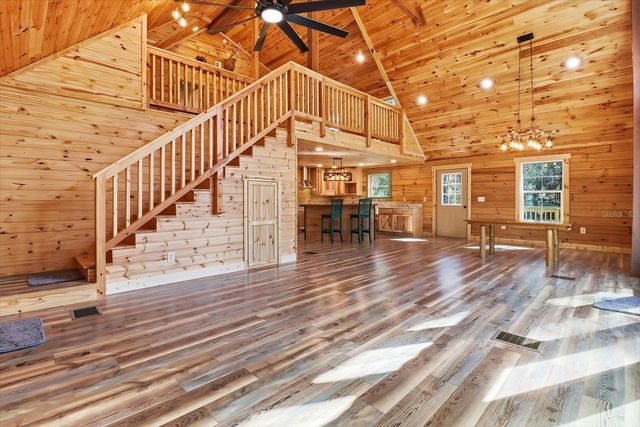 8863 S EVANS AVENUE, Inverness, FL 34452