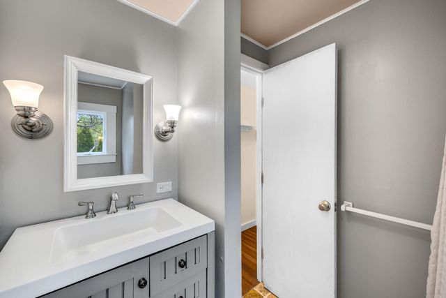 777 Commercial Street, Provincetown, MA 02657