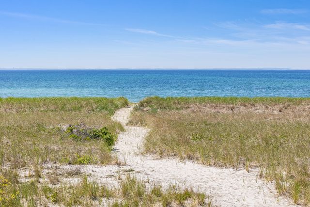 777 Commercial Street, Provincetown, MA 02657