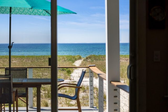 777 Commercial Street, Provincetown, MA 02657