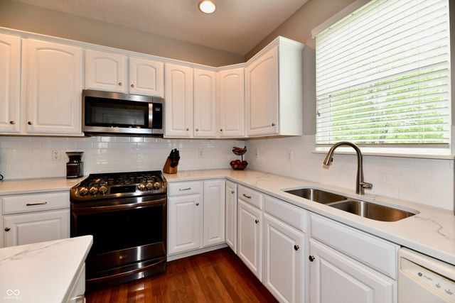 13472 Lorenzo Boulevard, Carmel, IN 46074