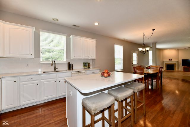 13472 Lorenzo Boulevard, Carmel, IN 46074