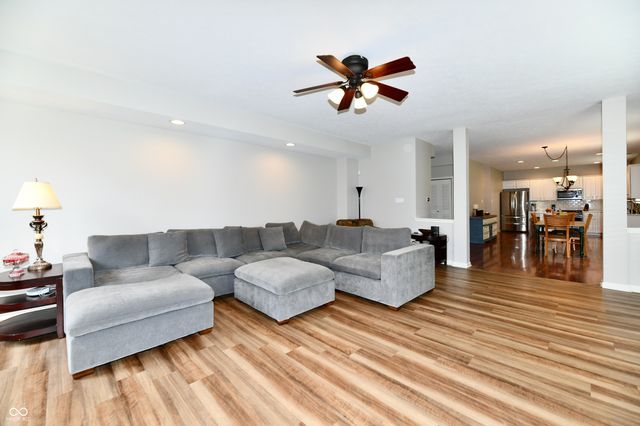 13472 Lorenzo Boulevard, Carmel, IN 46074