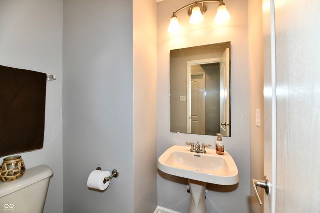 13472 Lorenzo Boulevard, Carmel, IN 46074