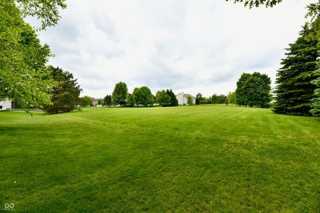 13472 Lorenzo Boulevard, Carmel, IN 46074