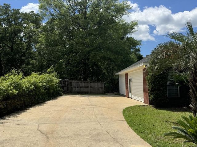11440 Waterford Drive, Irvington, AL 36544