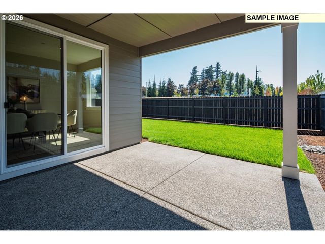 16156 SERRES FARMS Way, Oregon City, OR 97045