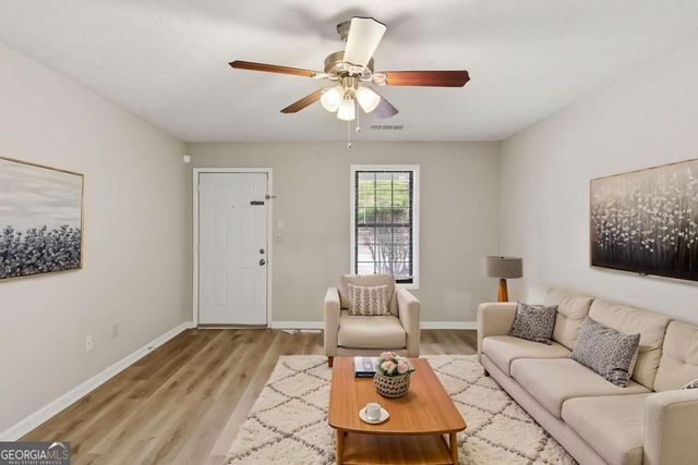 318 Freeport Unit 318 & 320, Lawrenceville, GA 30046