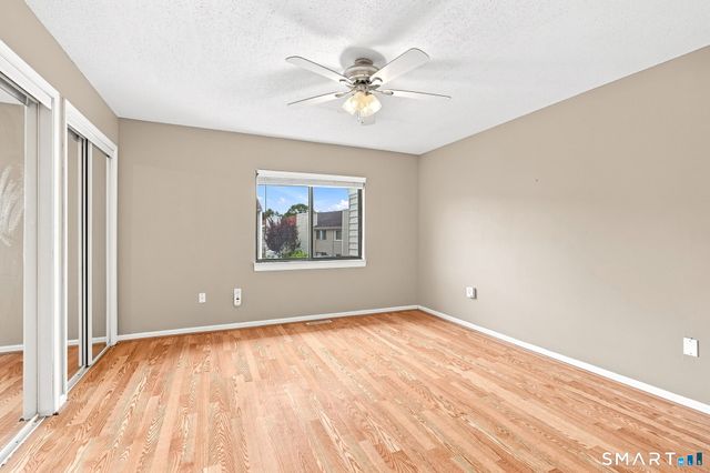 255 Monticello Drive 255, Branford, CT 06405