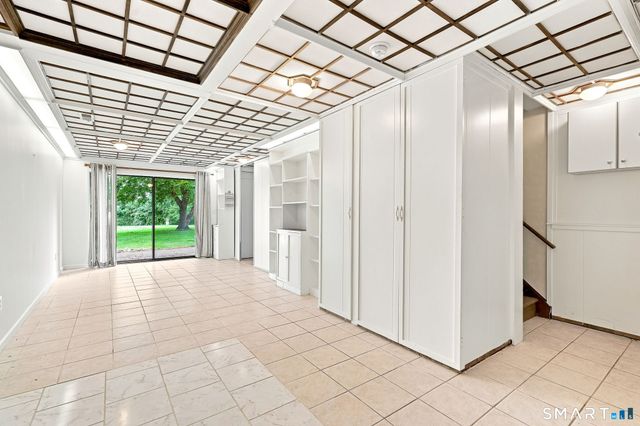 255 Monticello Drive 255, Branford, CT 06405