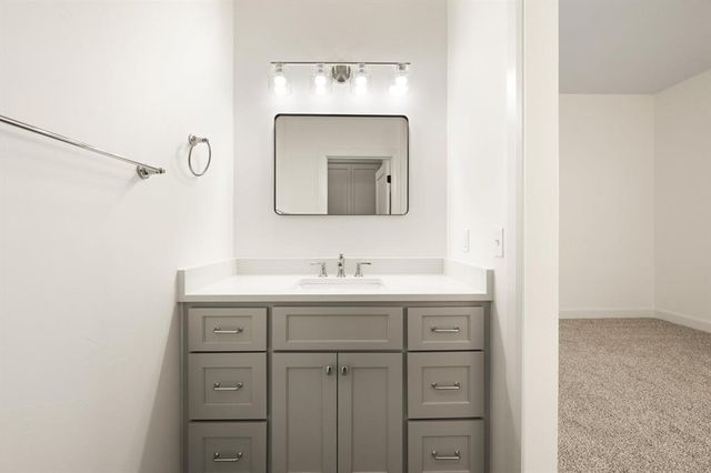 7530 NE Hawk Drive, Piedmont, OK 73078