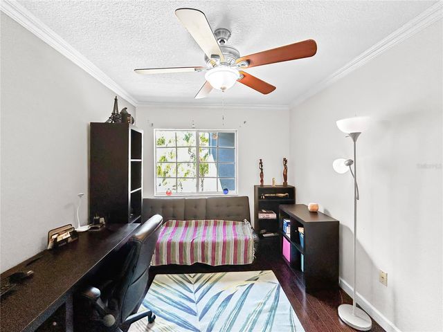 18141 NASSAU POINT DRIVE, Tampa, FL 33647