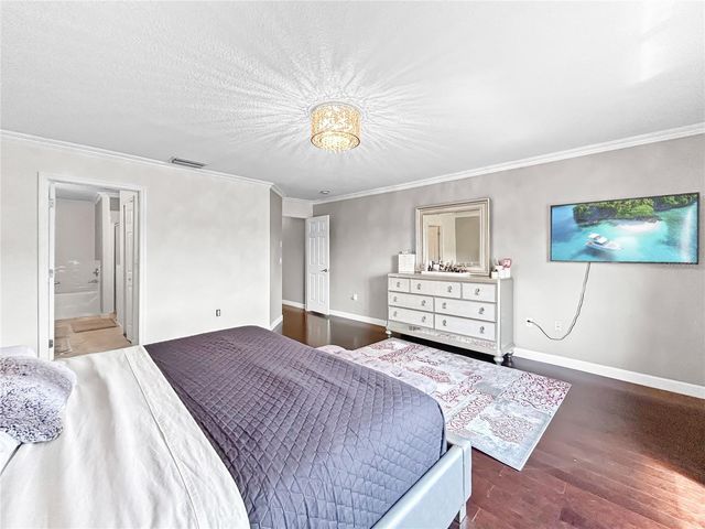 18141 NASSAU POINT DRIVE, Tampa, FL 33647