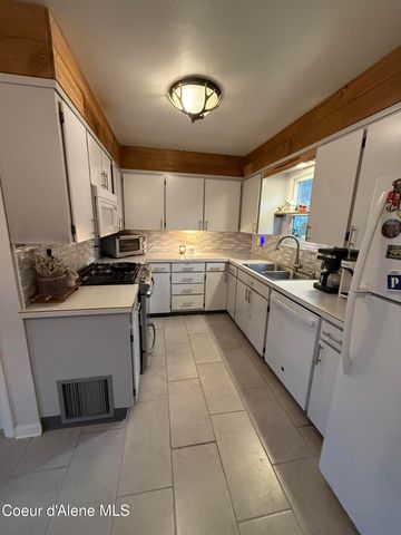 514 W Riverside Ave, Kellogg, ID 83837